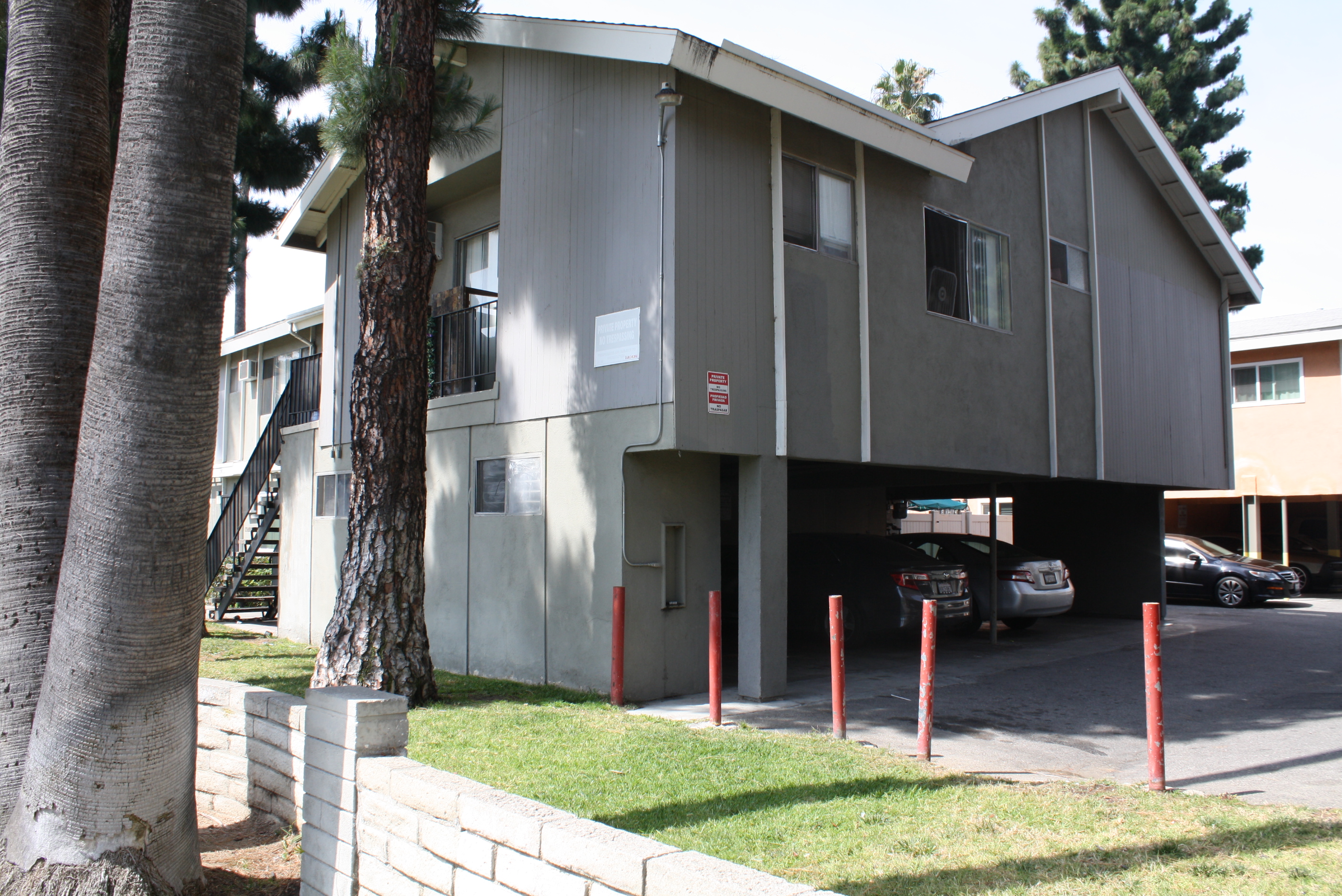 10011 Sepulveda Blvd Exterior Quadruplex Exterior